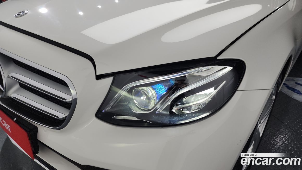 Mercedes-Benz E-Class 2018