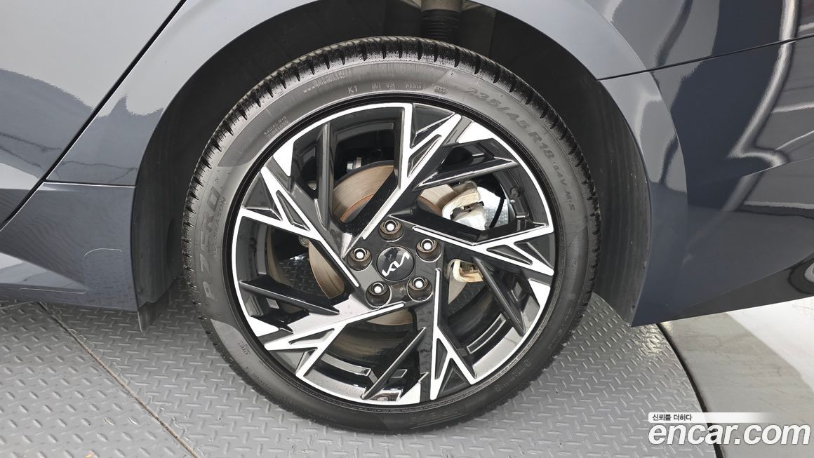Kia K5 2024