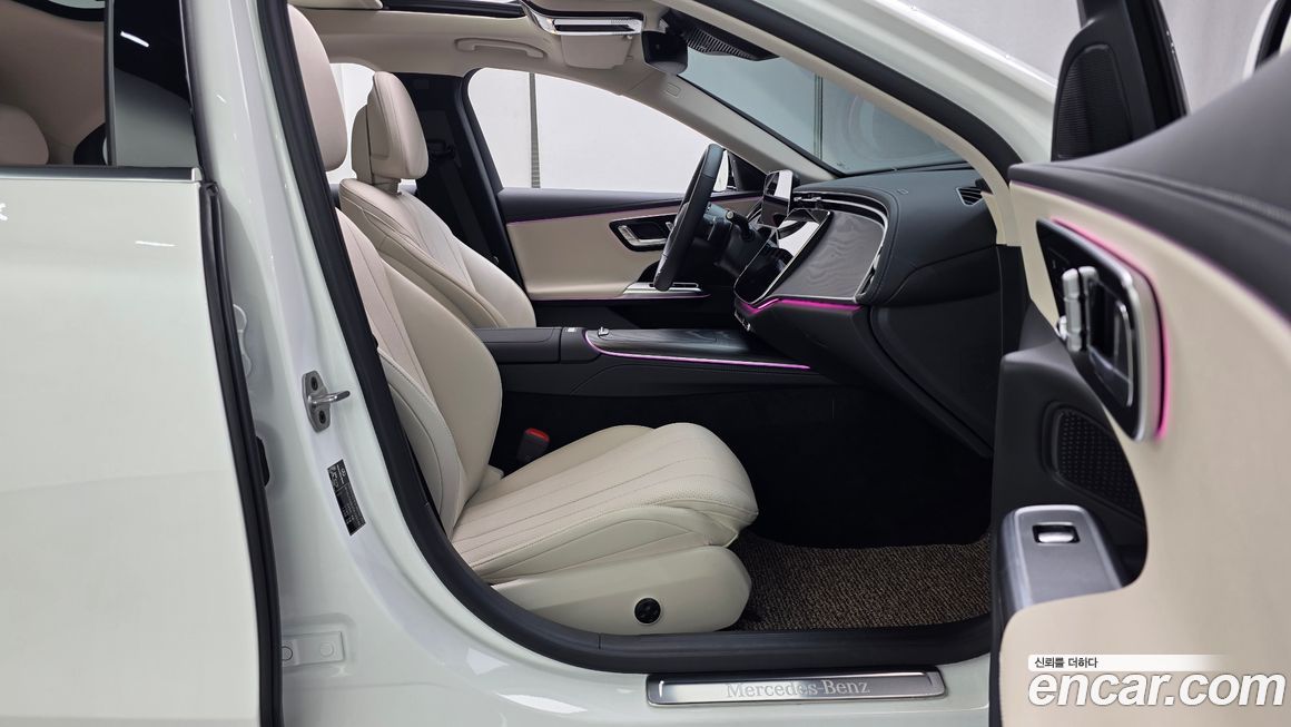 Mercedes-Benz E-Class 2026