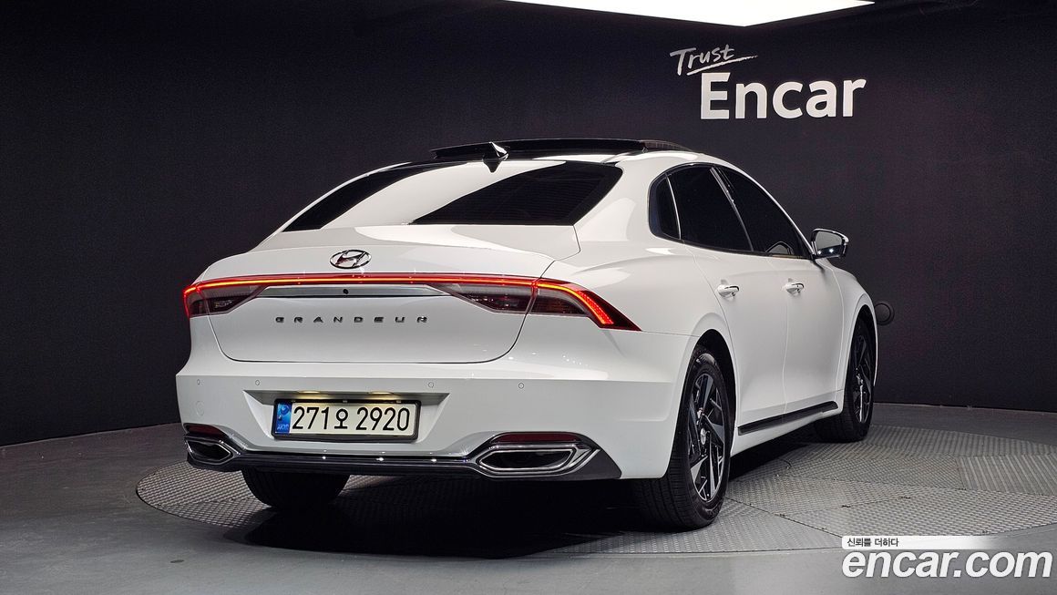 Hyundai Grandeur 2022