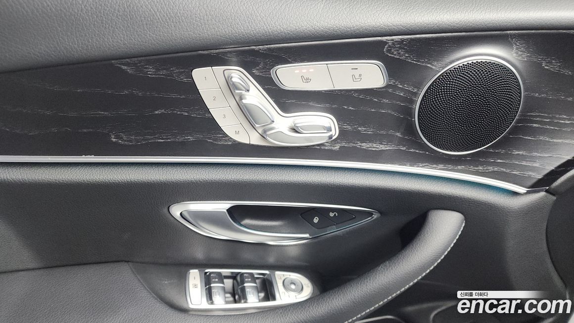 Mercedes-Benz E-Class 2018