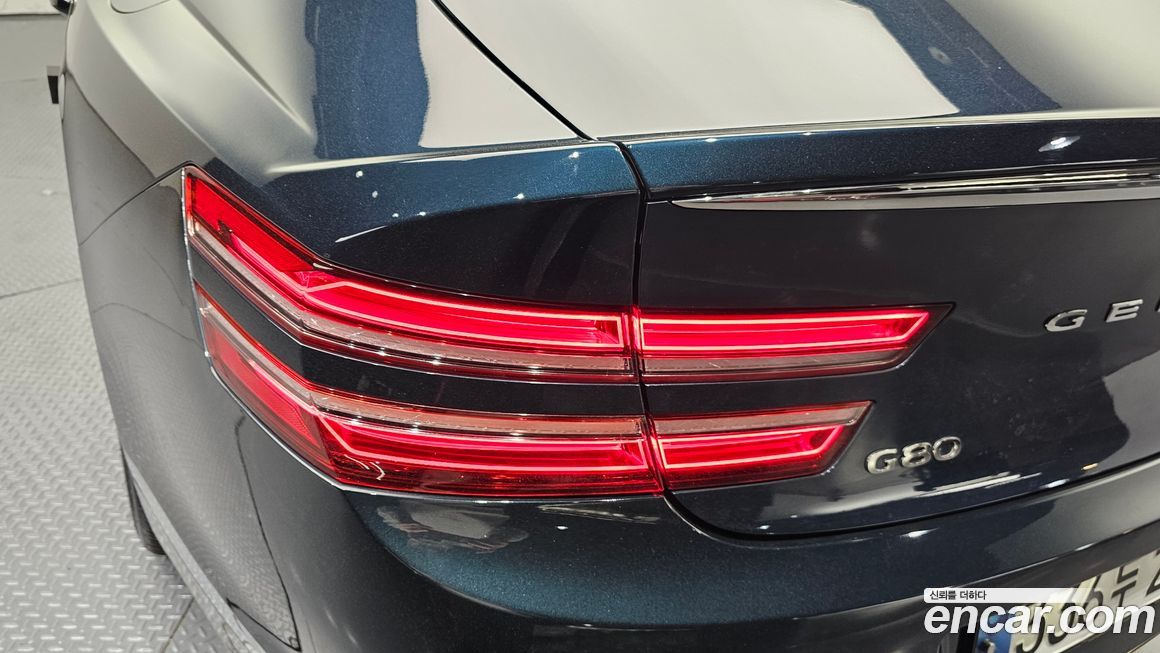 Genesis G80 2021