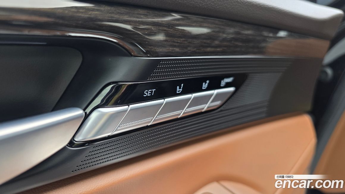 Genesis G90 2019