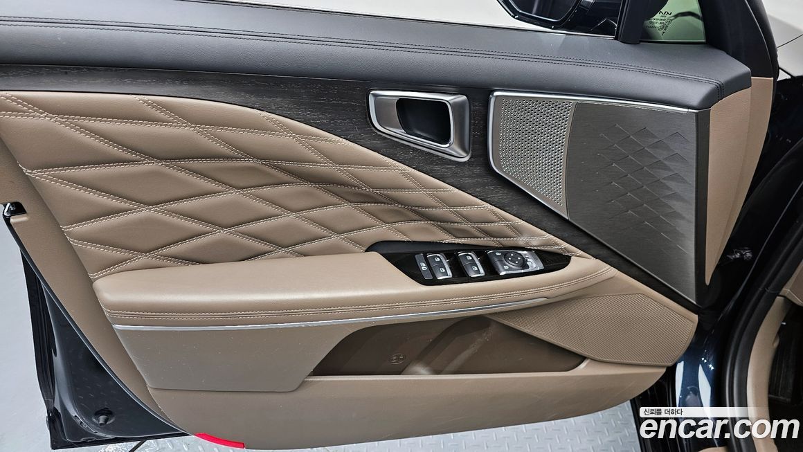 Kia K8 2023
