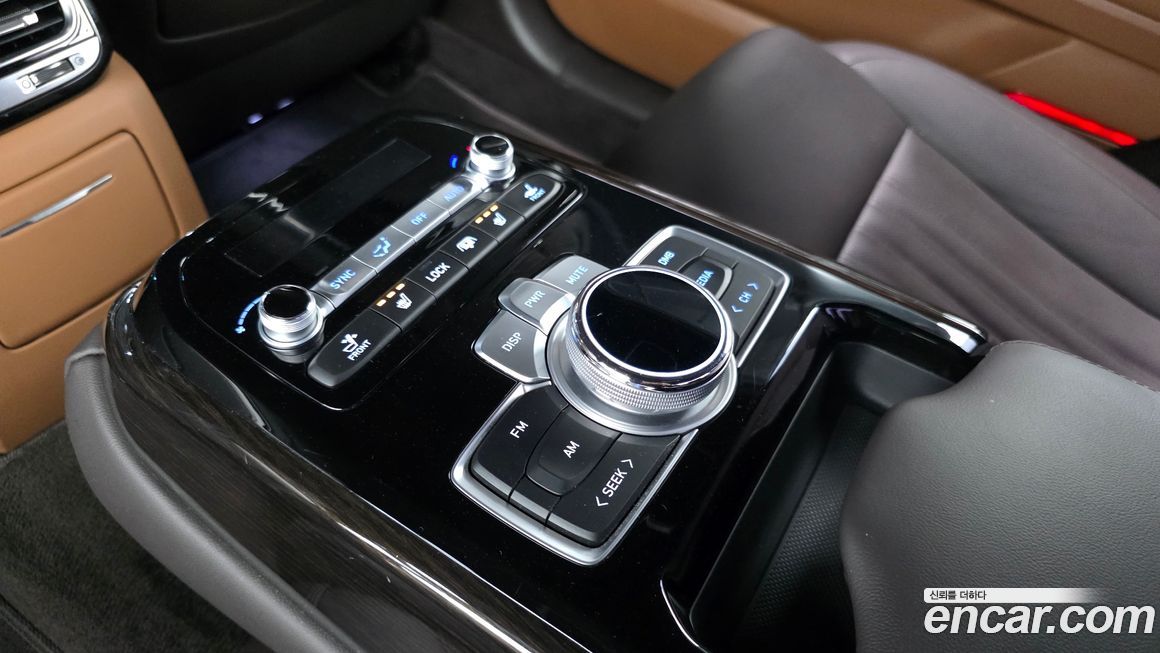 Genesis G90 2019