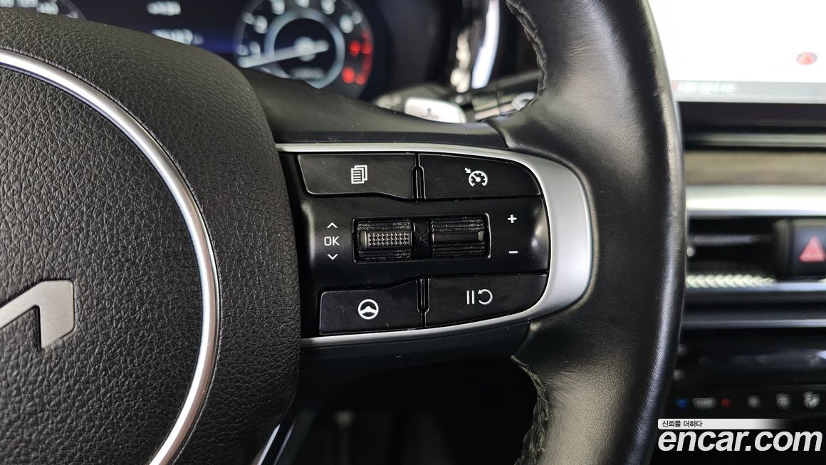 Kia K5 2023