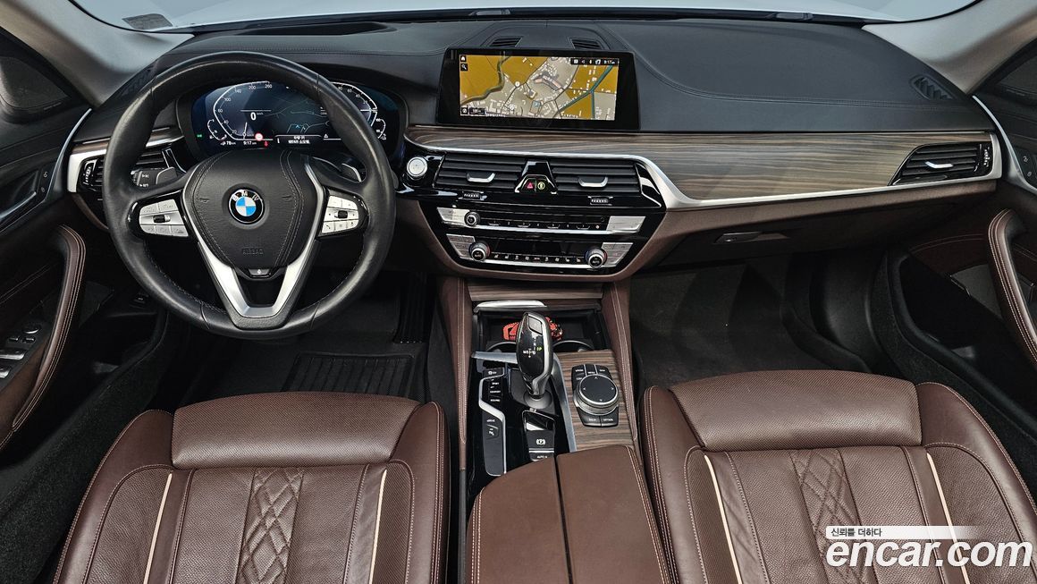 BMW 5-Series 2020
