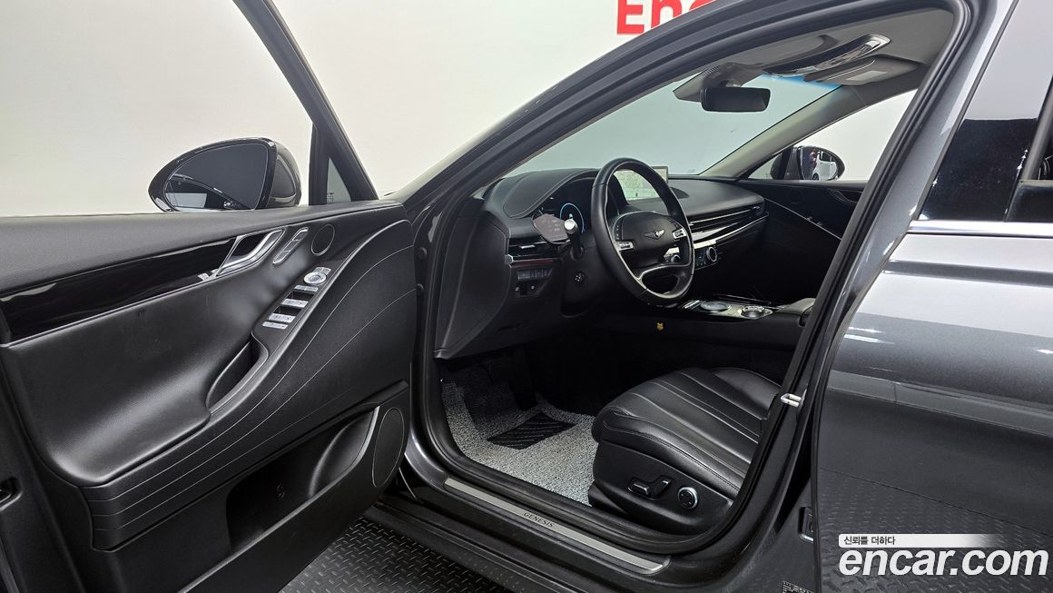 Genesis G80 2021