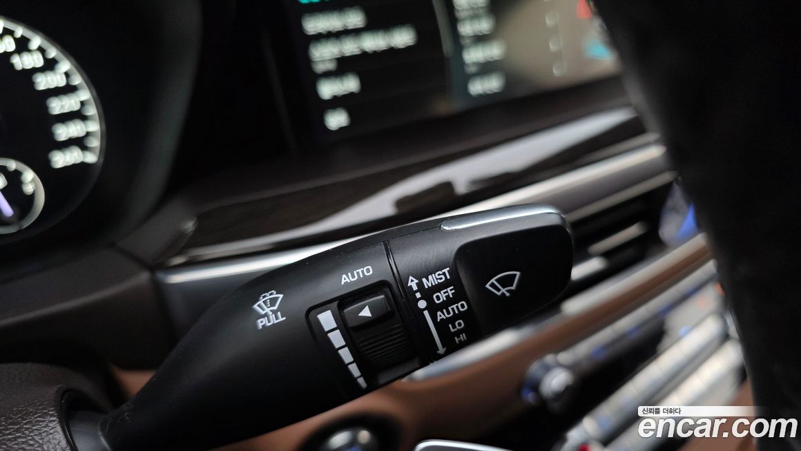 Genesis G90 2019