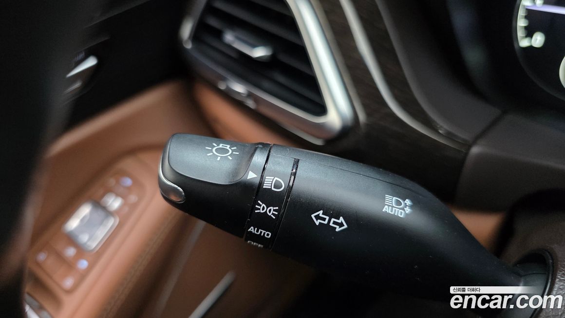 Genesis G90 2019
