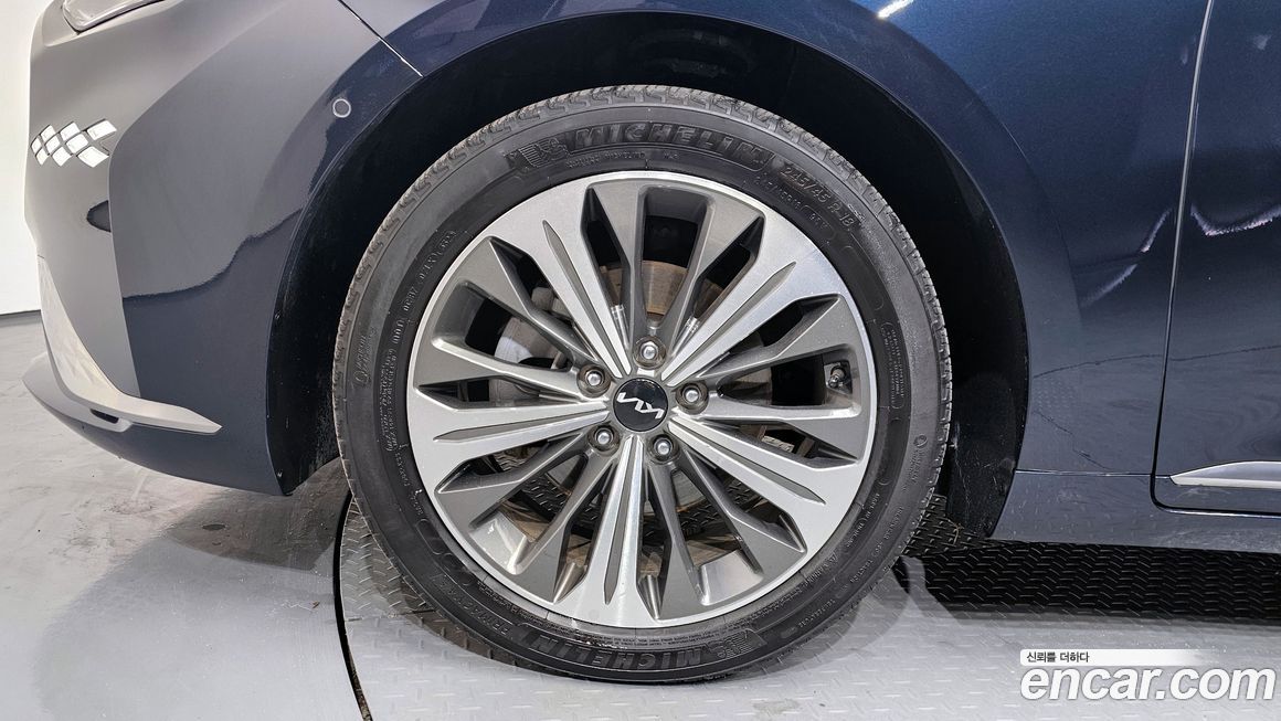 Kia K8 2023