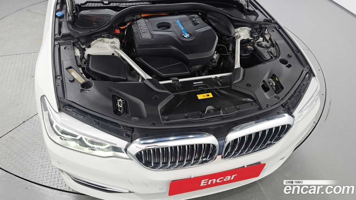 BMW 5-Series 2020