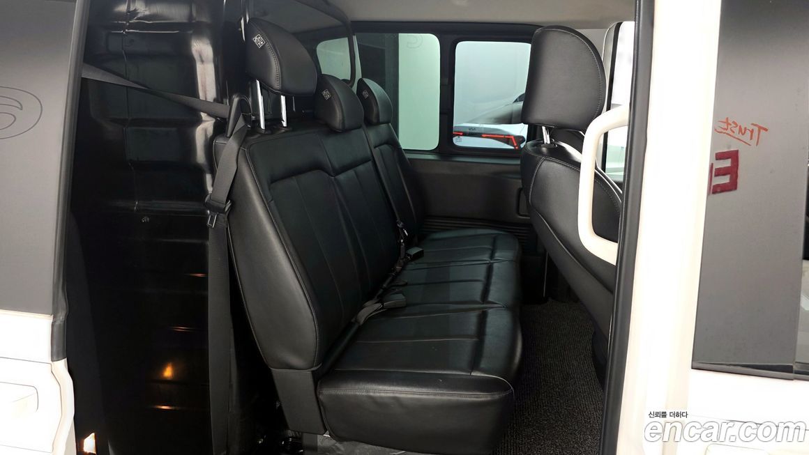 Hyundai Staria 2022