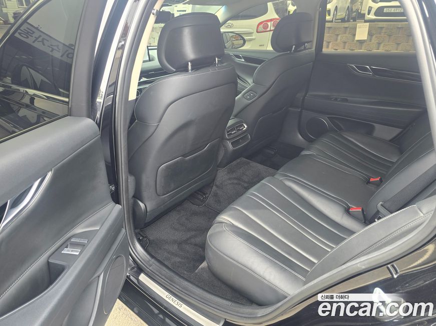 Genesis G80 2022