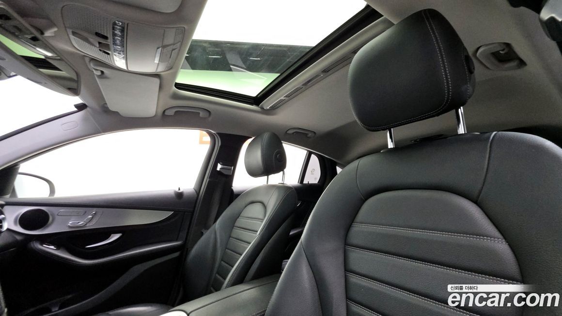 Mercedes-Benz GLC-Class 2018