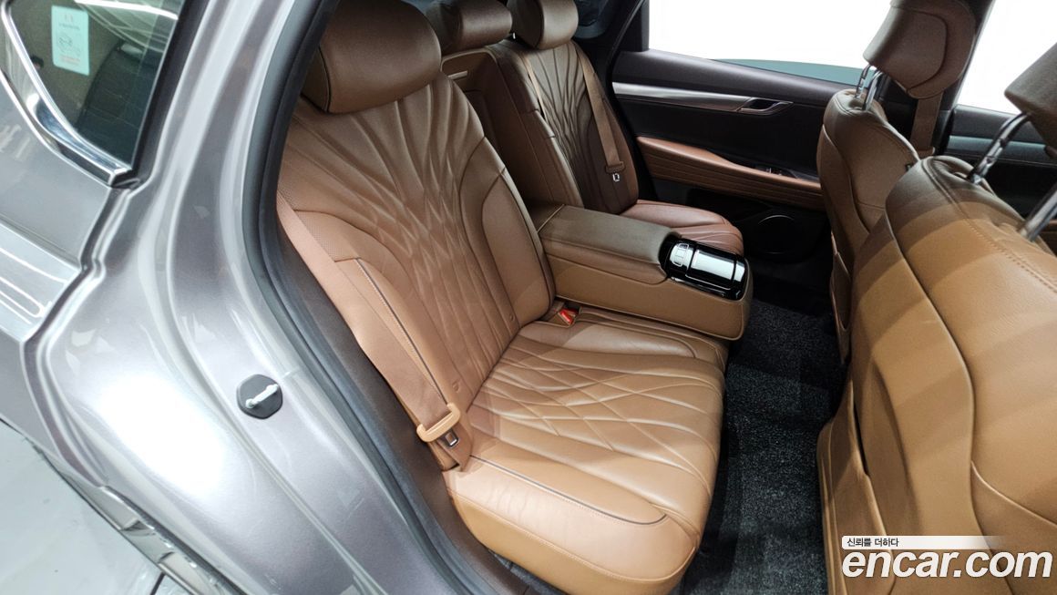 Genesis G80 2021
