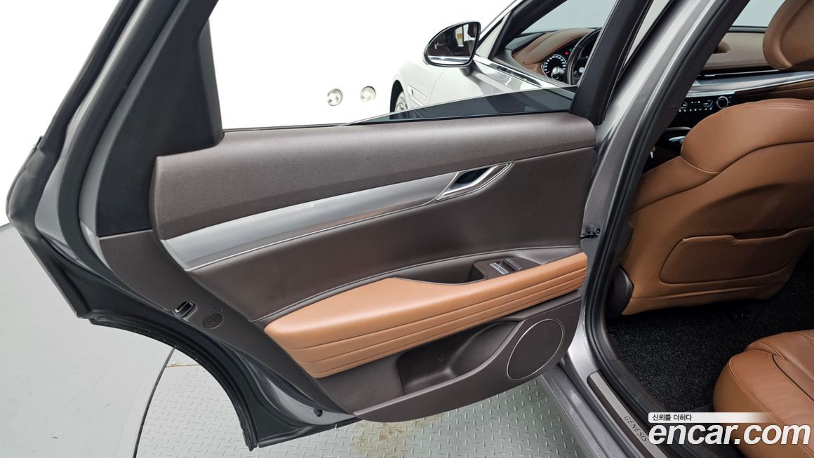 Genesis G80 2021