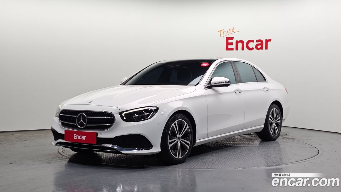 Mercedes-Benz E-Class 2021