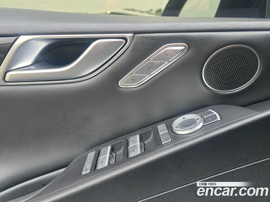 Genesis G80 2022