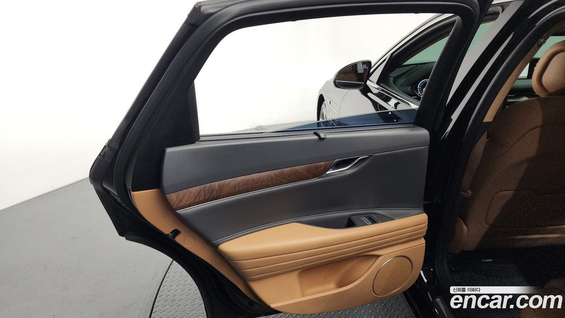 Genesis G80 2021
