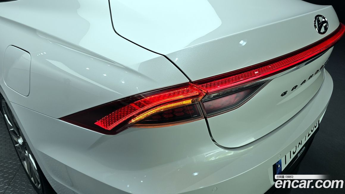 Hyundai Grandeur 2021