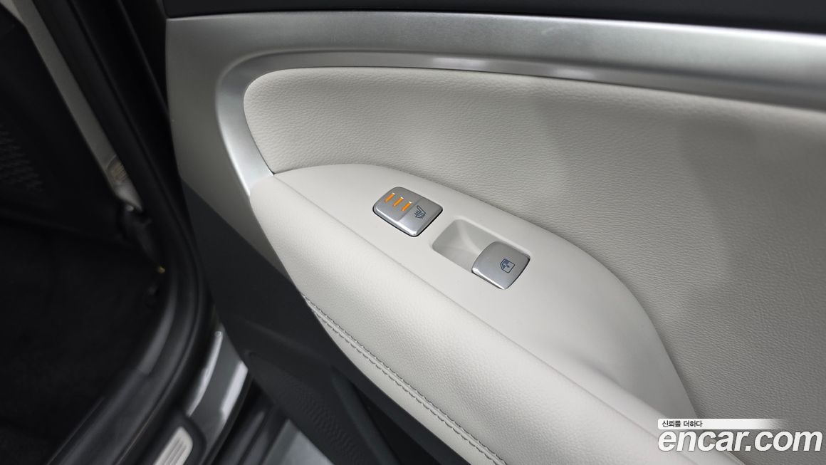 Genesis G70 2023