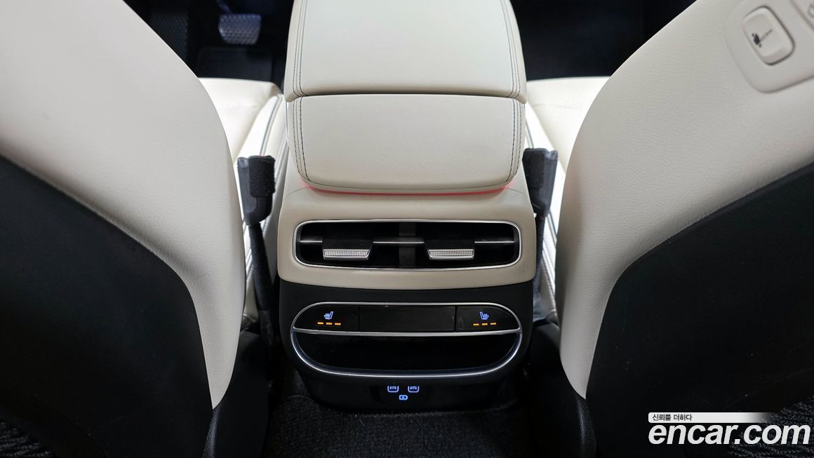 Genesis GV70 2021