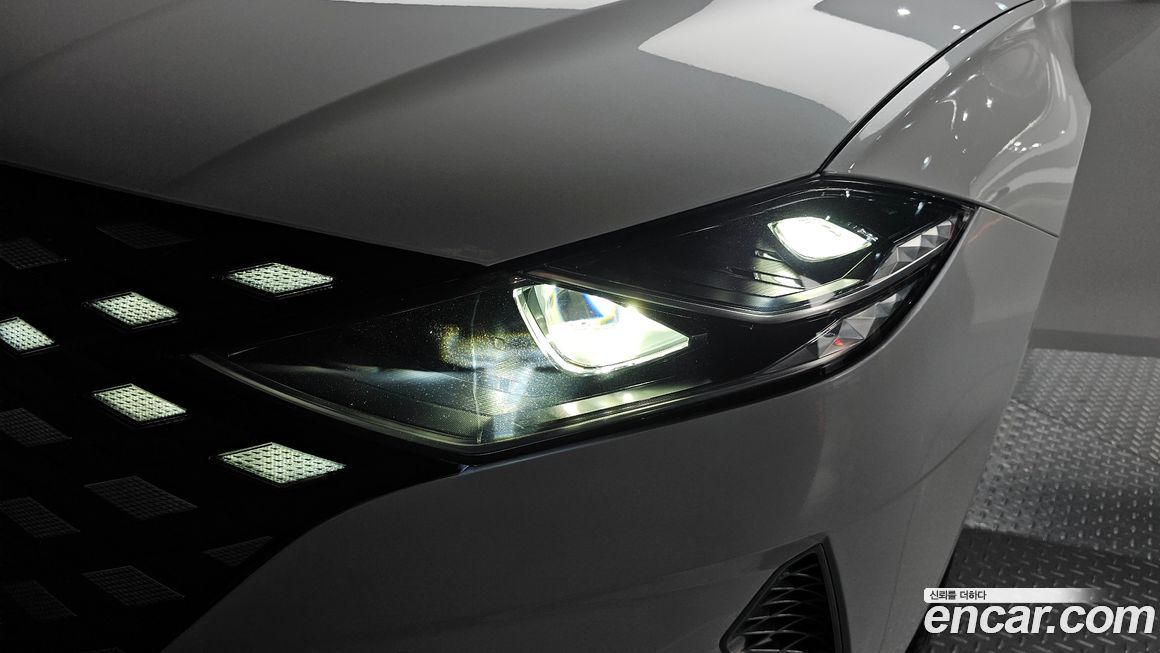 Hyundai Grandeur 2021