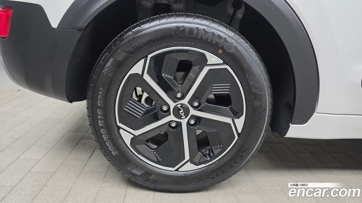 Kia Niro 2025