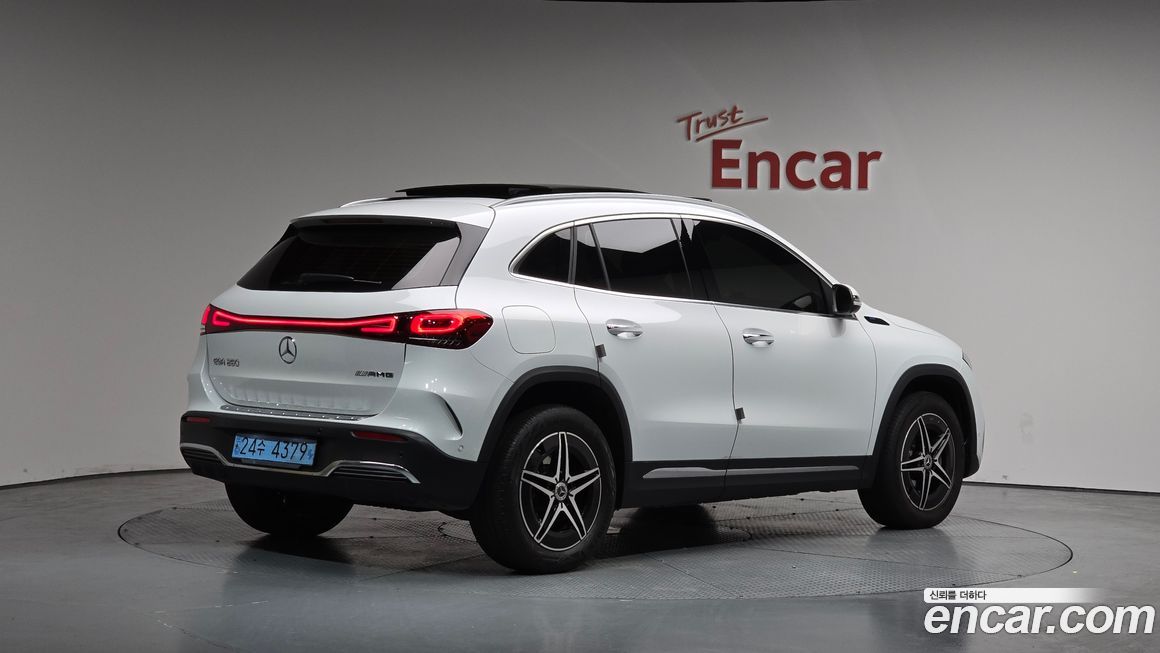 Mercedes-Benz EQA 2022
