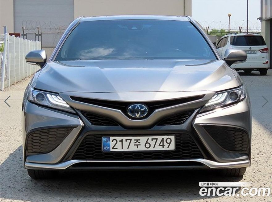 Toyota Camry 2024