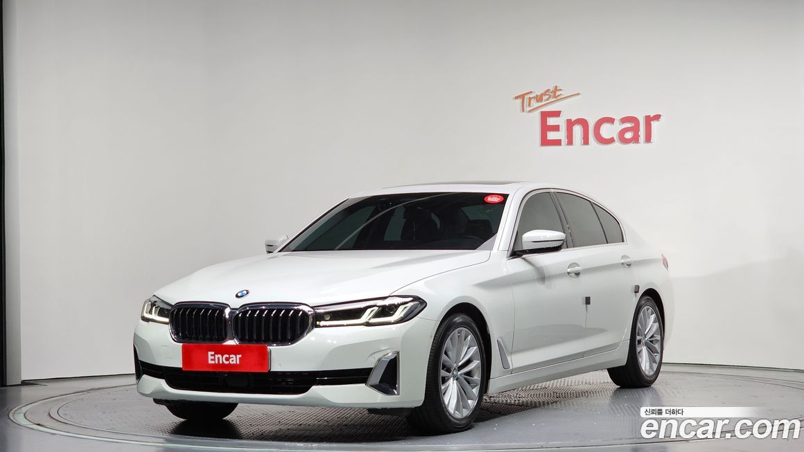 BMW 5-Series 2021
