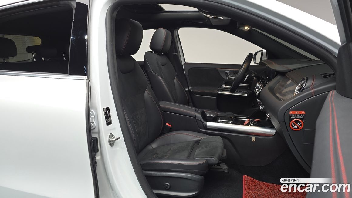 Mercedes-Benz EQA 2022