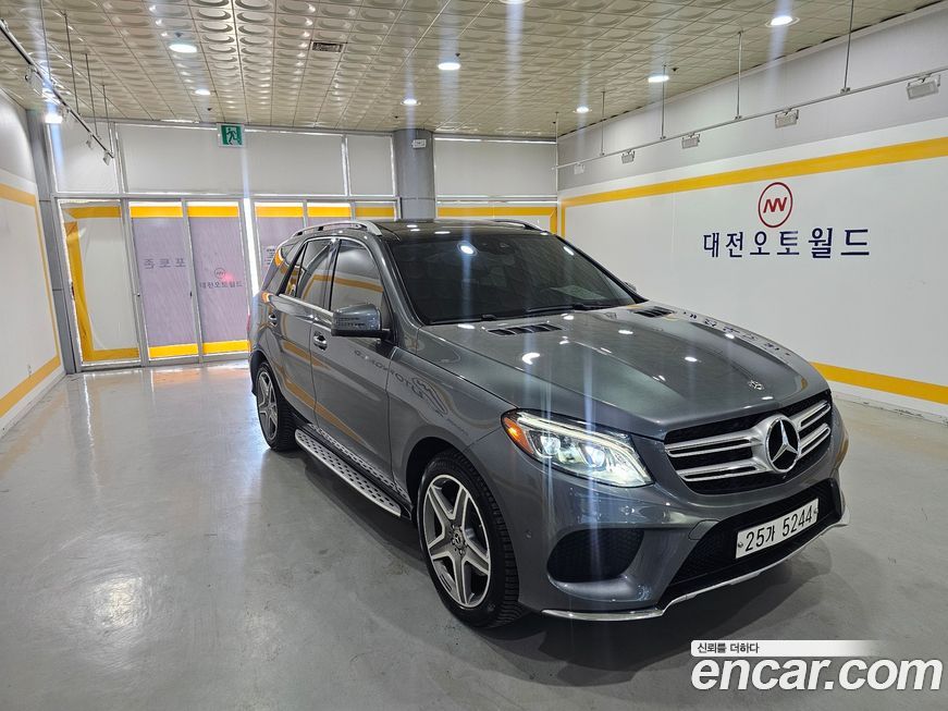 Mercedes-Benz GLE-Class 2018