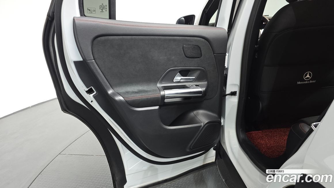 Mercedes-Benz EQA 2022