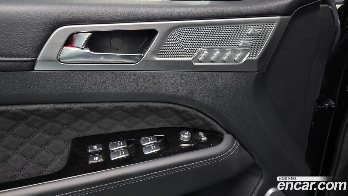 KG_Mobility_Ssangyong Rexton 2023