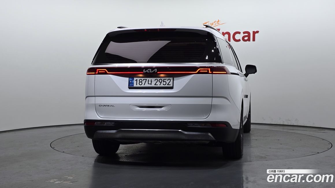 Kia Canival 2023