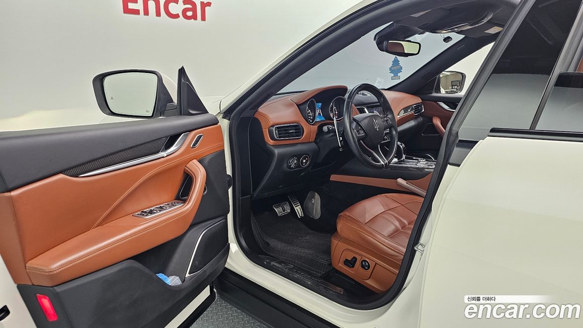 Maserati Levante 2018