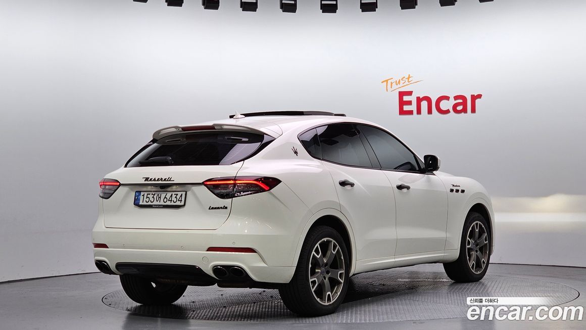 Maserati Levante 2018
