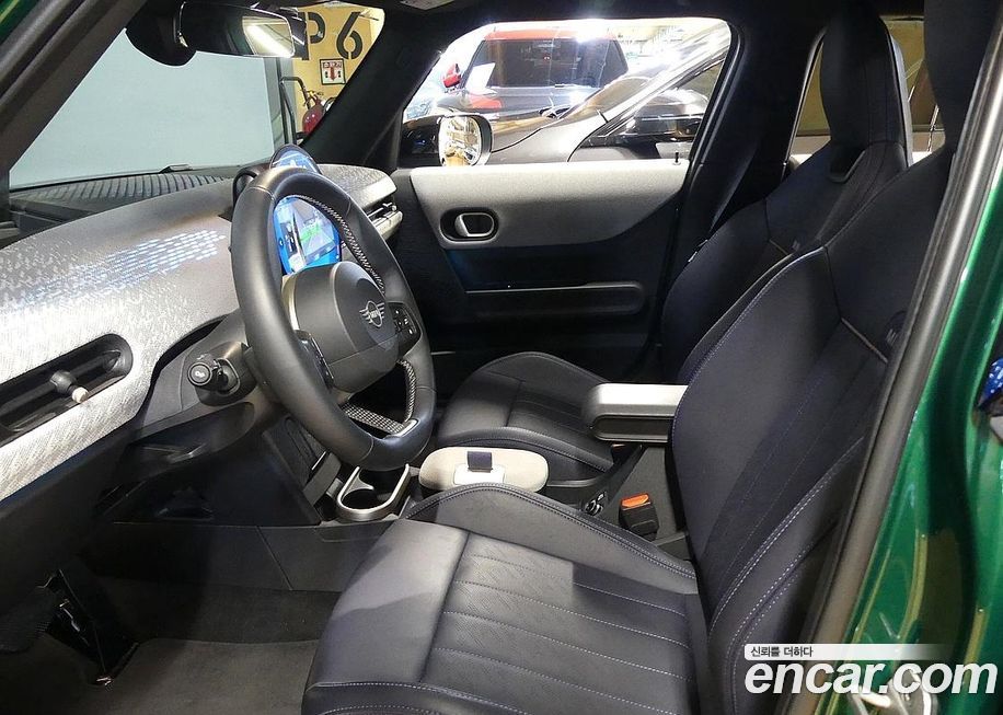 Mini Cooper 2025