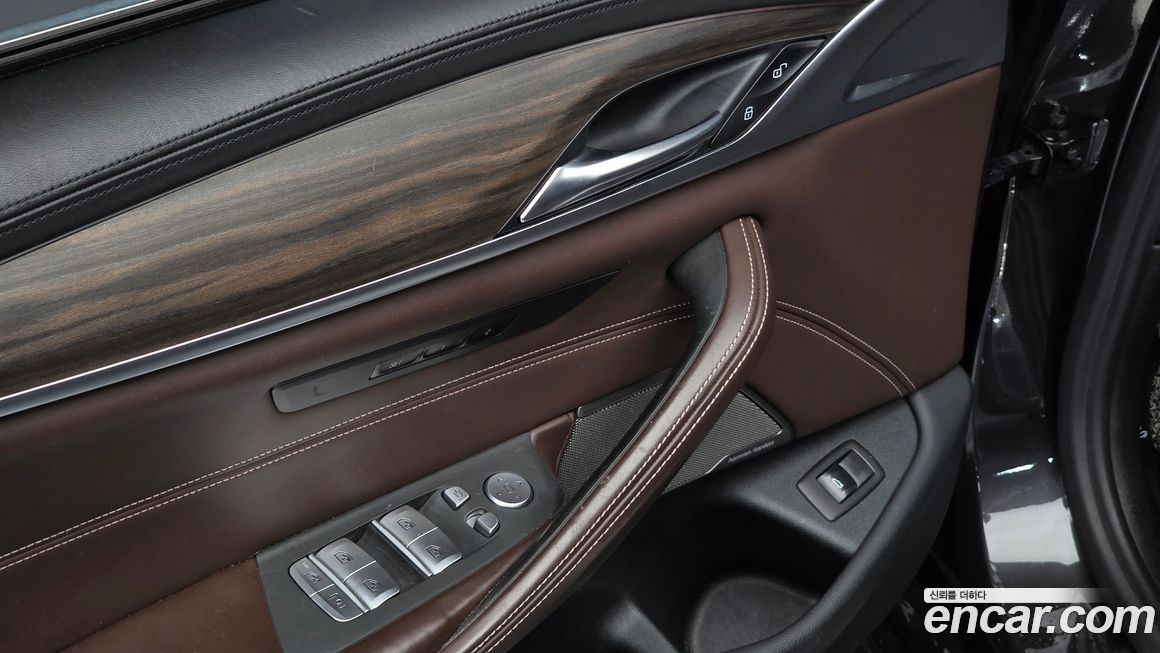 BMW 5-Series 2020