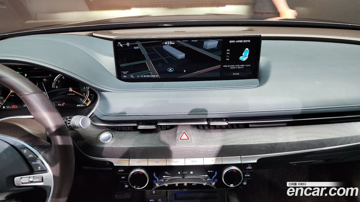 Genesis G80 2021