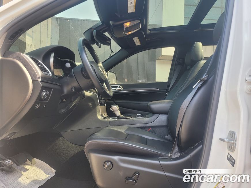 Jeep Cherokee 2021