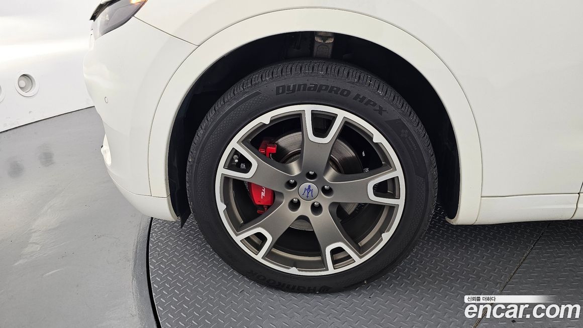 Maserati Levante 2018