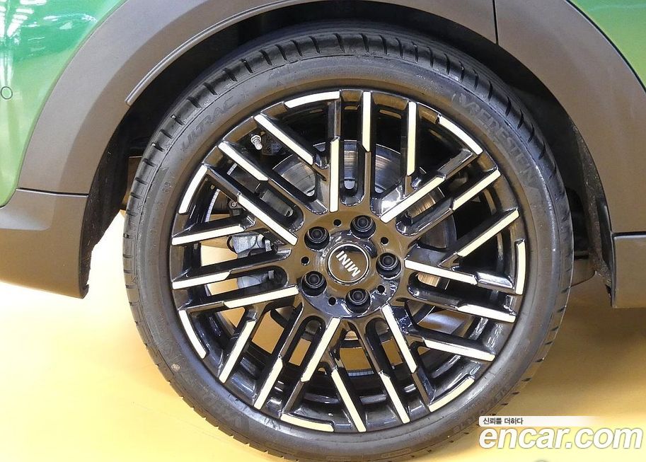 Mini Cooper 2025