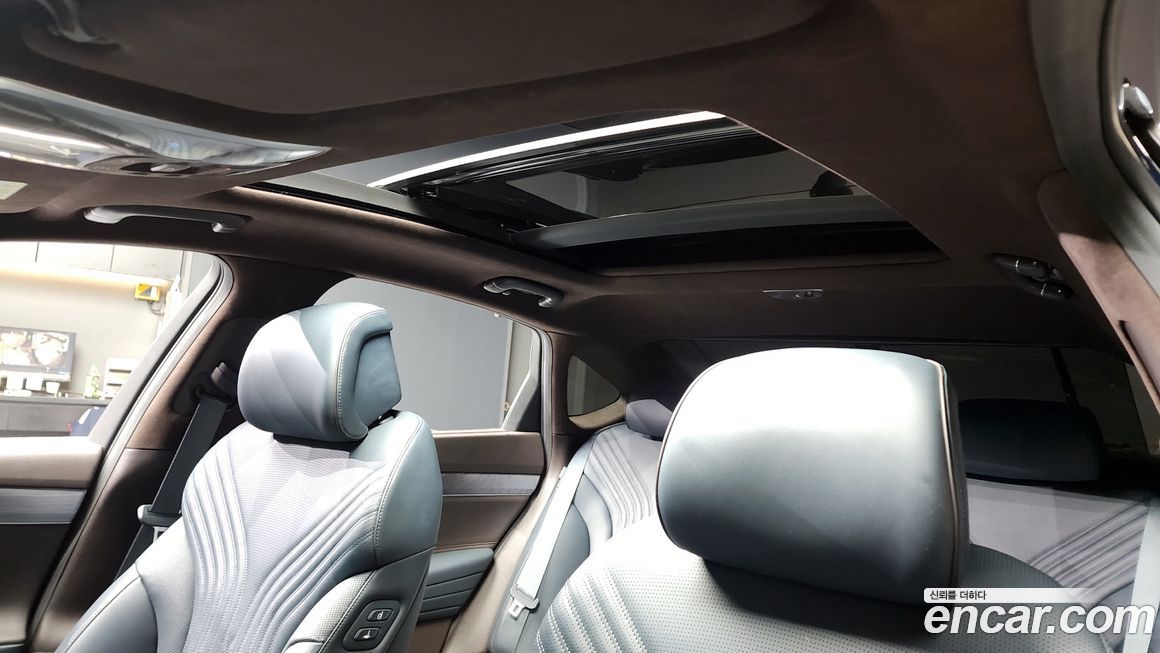 Genesis G80 2021