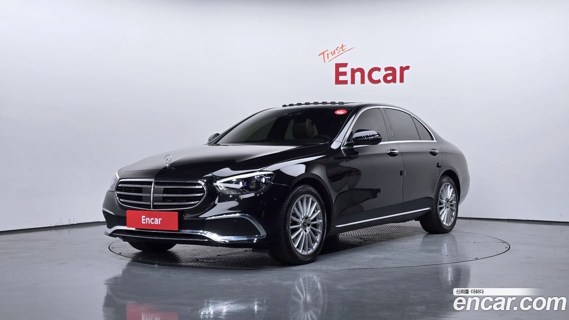 Mercedes-Benz E-Class 2021