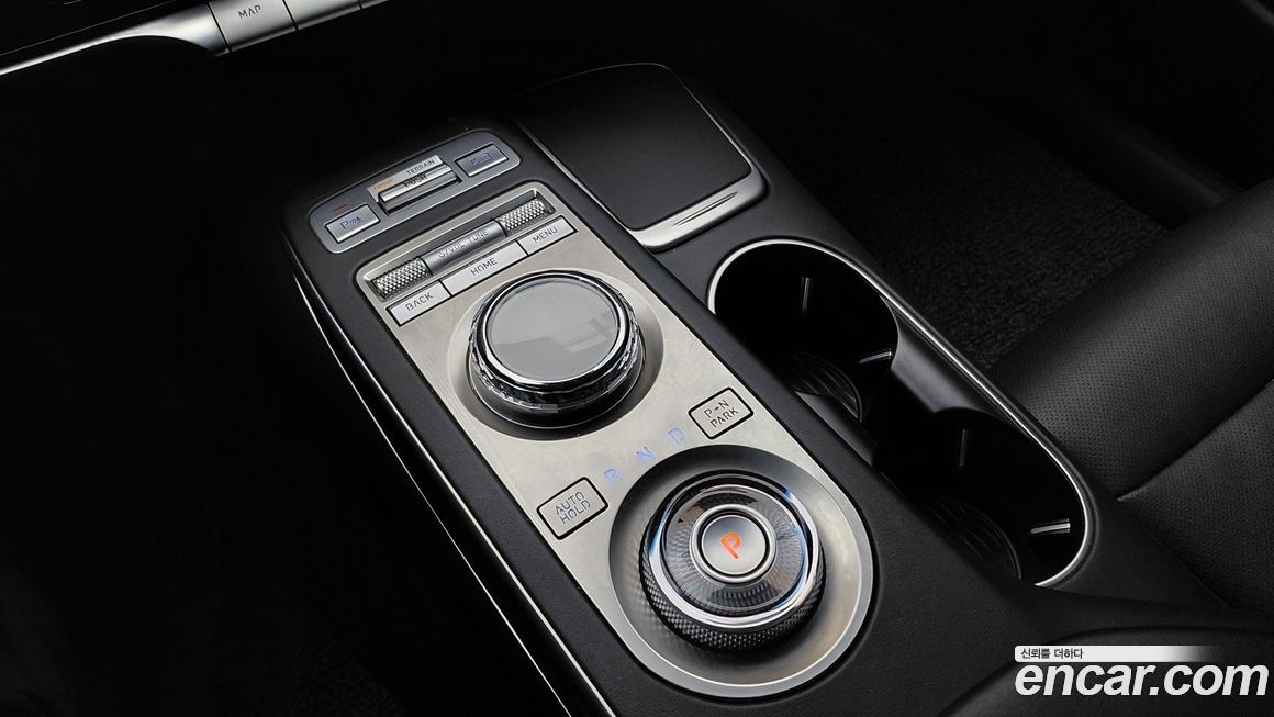 Genesis GV70 2021