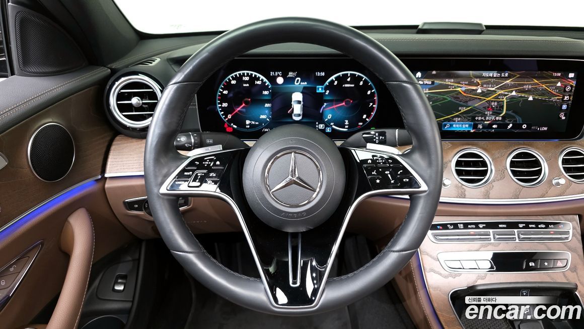 Mercedes-Benz E-Class 2021