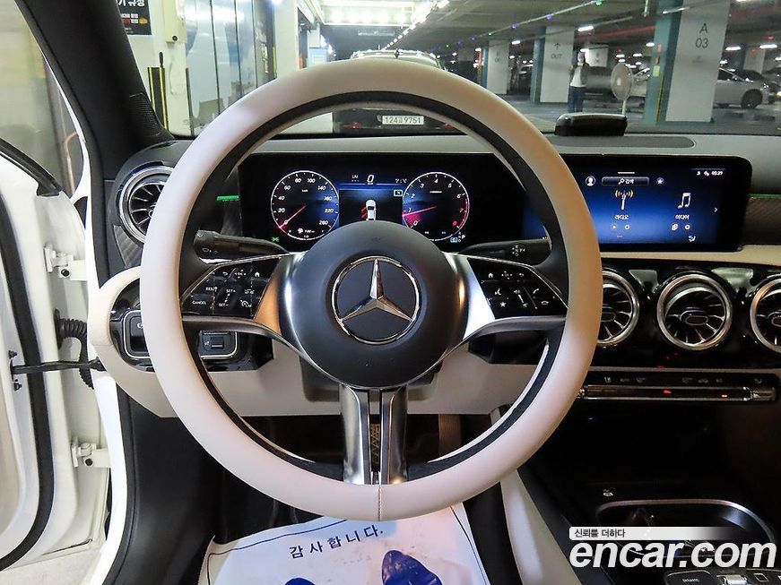 Mercedes-Benz A-Class 2025